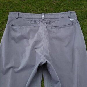 Nike Tiger Woods Golf Pant Men's Discontinued Adaptive Fit Woven Vented 32x32
T1